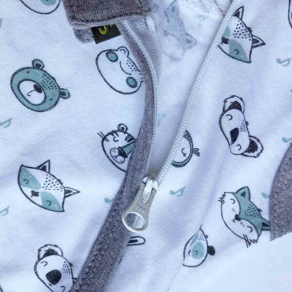 Organic Baby Sleepsack (Animals) Zipper Close up
